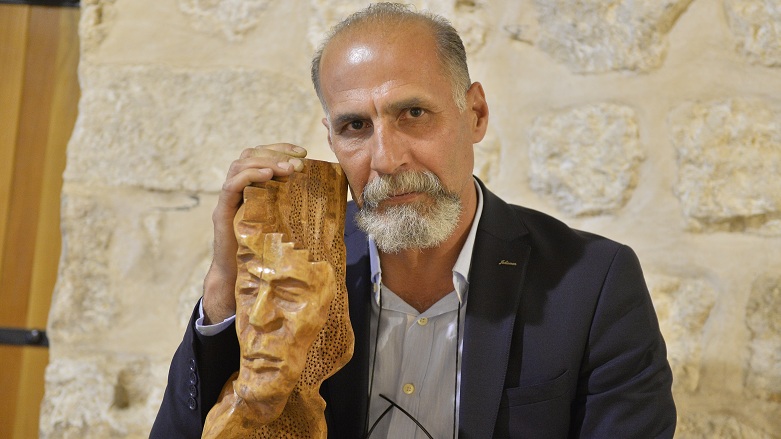 MARDİN - Heykellerini gömen adamın sergisi